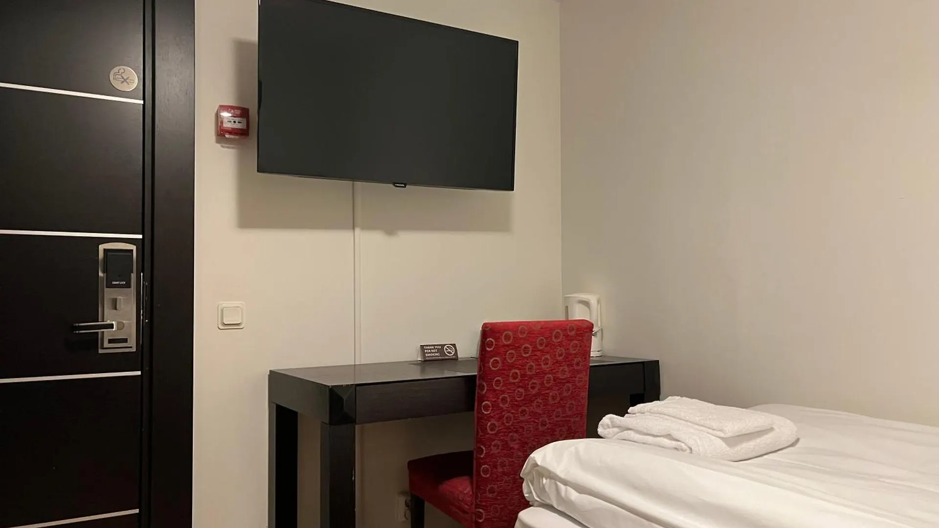 Injoy Compact Hotel Solna