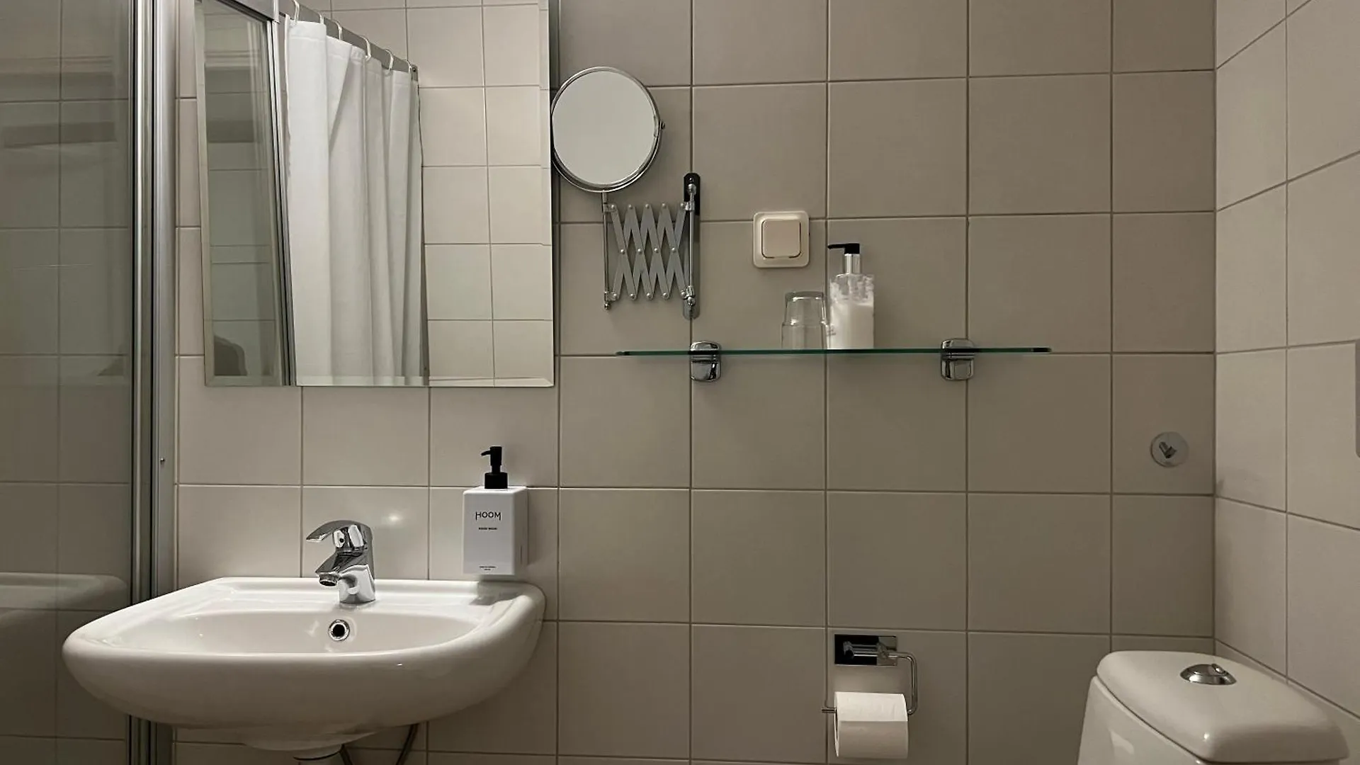 Injoy Compact Hotel Solna