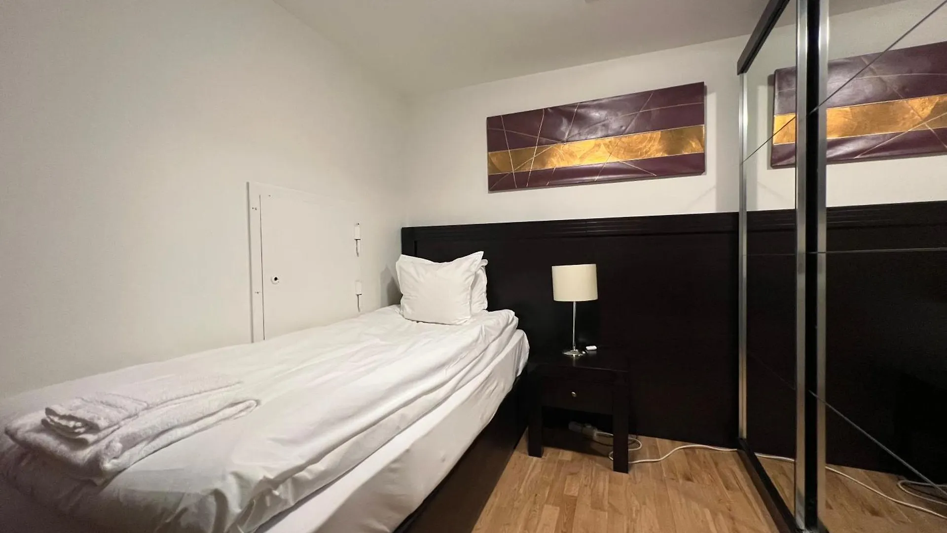 Injoy Compact Hotel Solna