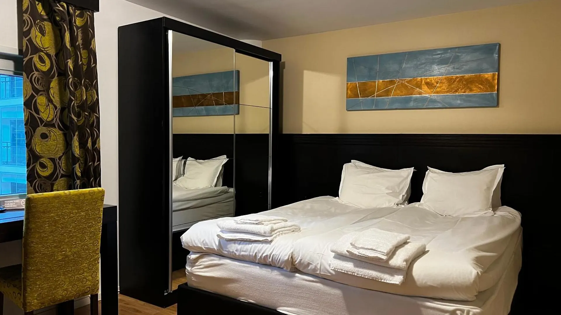 Injoy Compact Hotel Solna