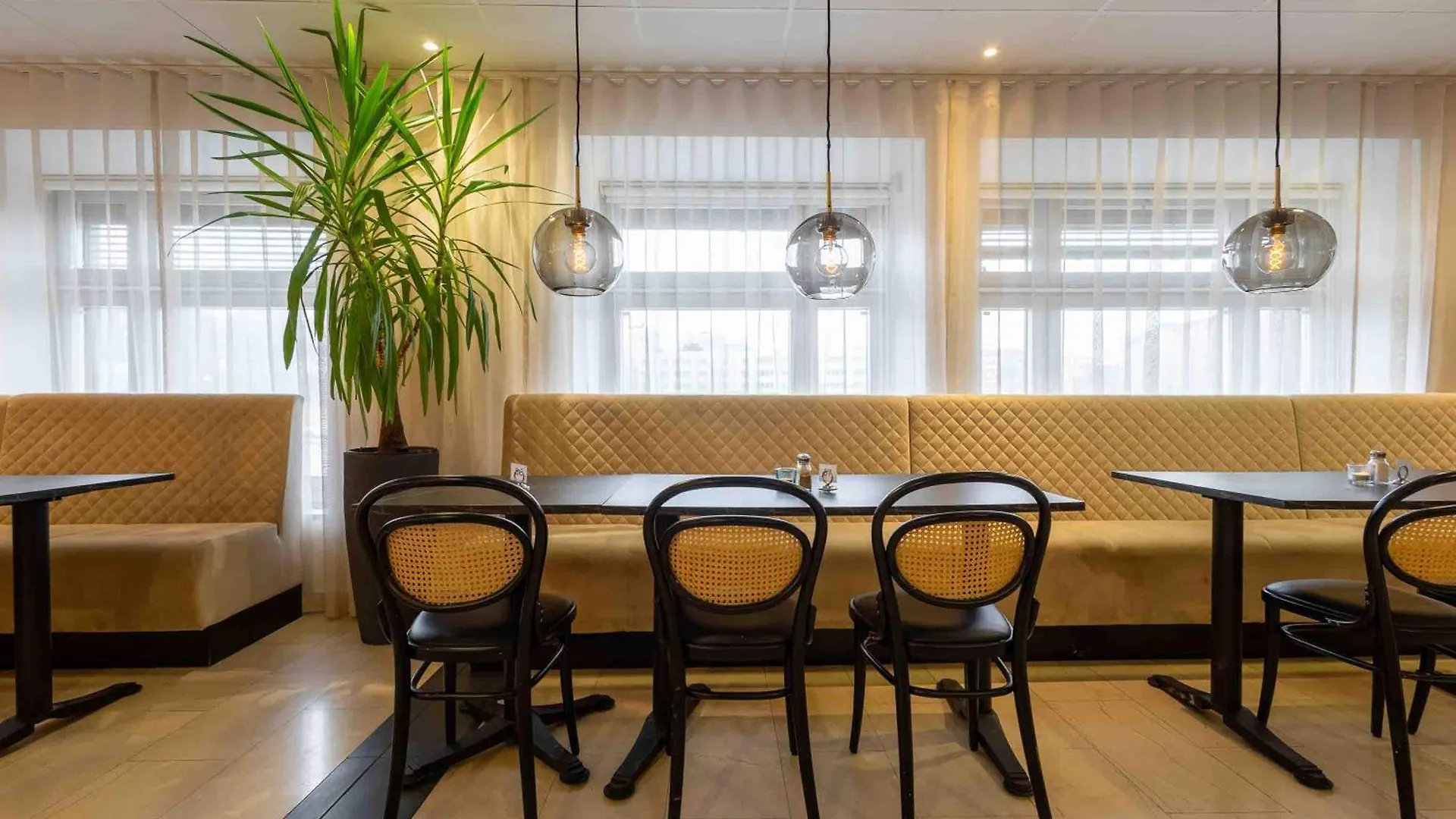 Injoy Compact Hotel Solna
